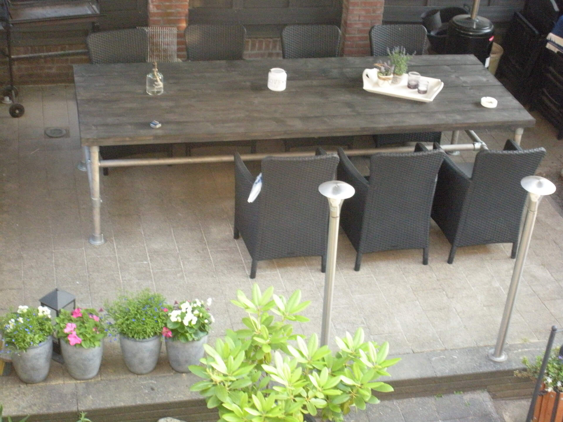 Gartentisch 08